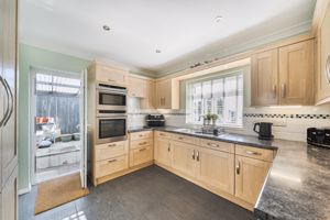 Kitchen- click for photo gallery